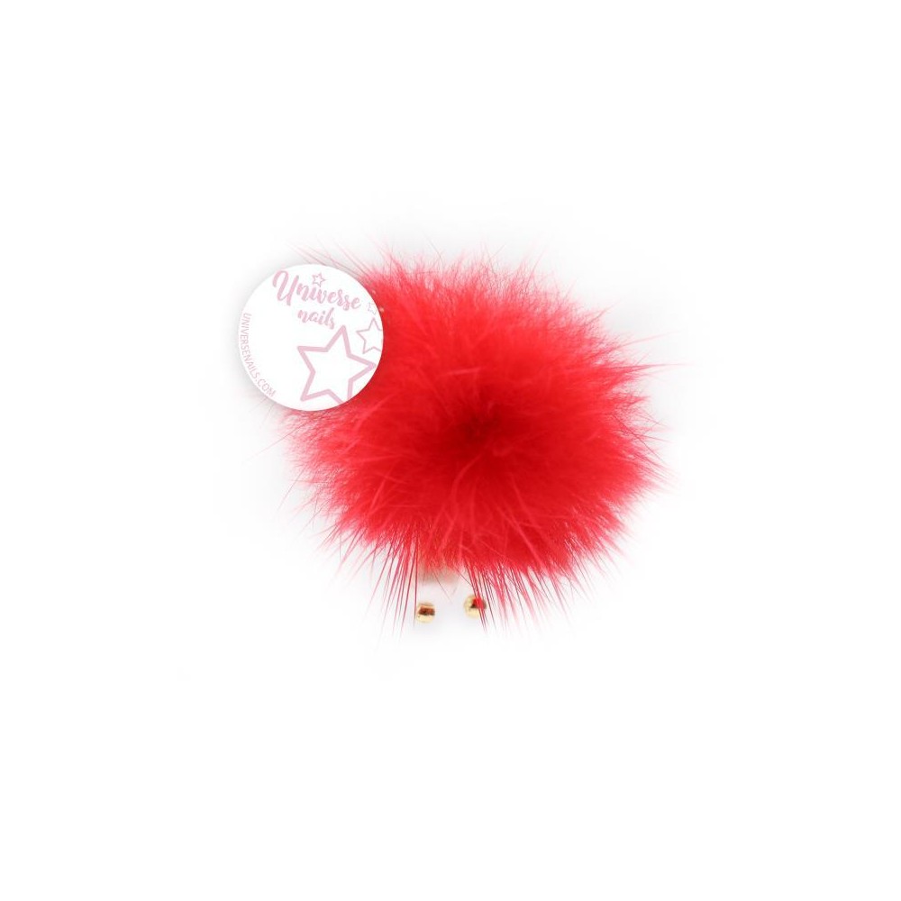 POMPONS RED